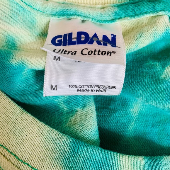 Green Mustache Tie Dye T-Shirt Unisex Size Medium - Picture 10 of 10